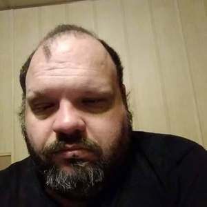 Meet your Posher, Kenneth